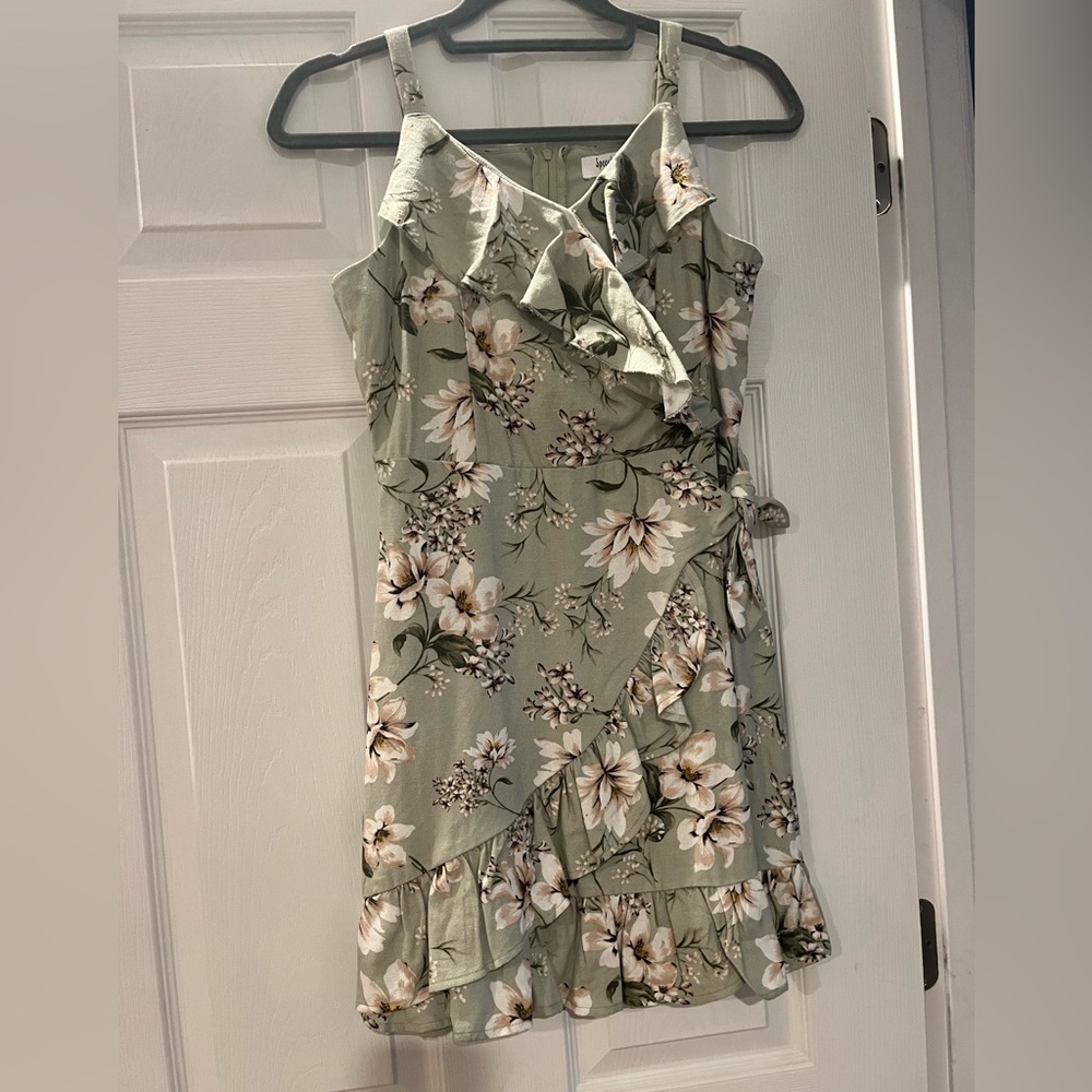 Girls floral dress